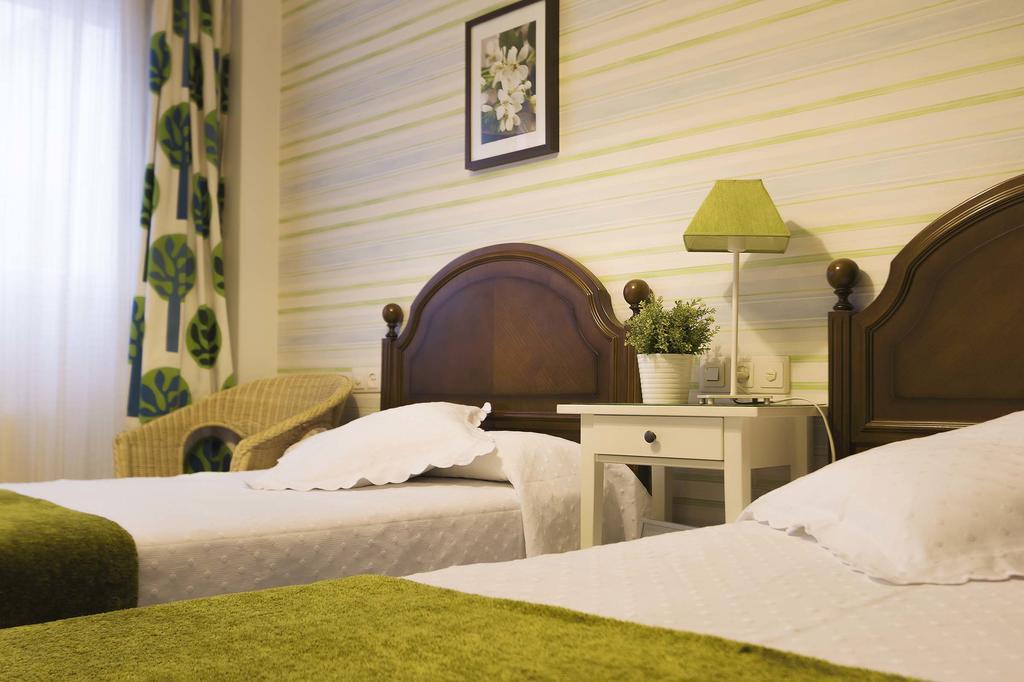 Hostal La Carballinesa Santiago de Compostela Ngoại thất bức ảnh
