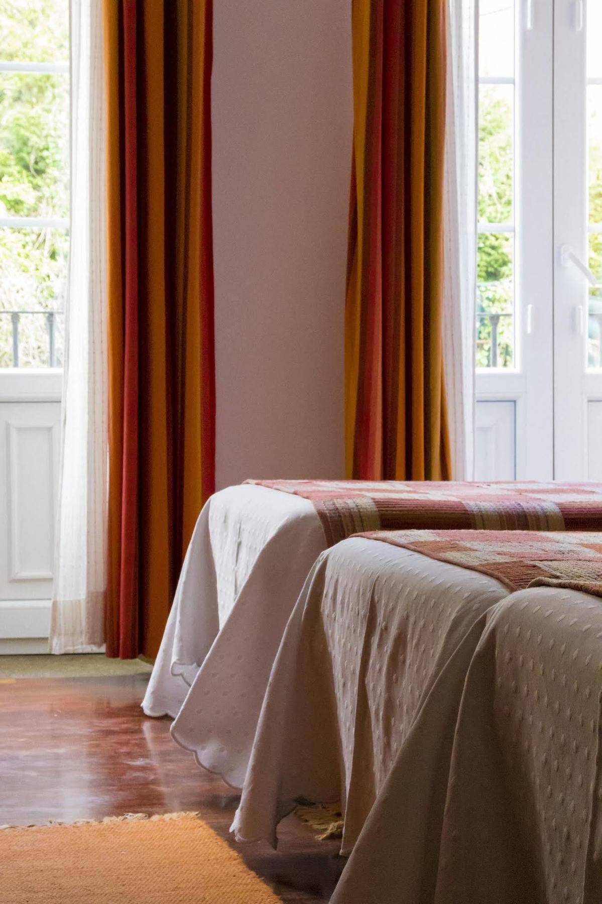 Hostal La Carballinesa Santiago de Compostela Ngoại thất bức ảnh